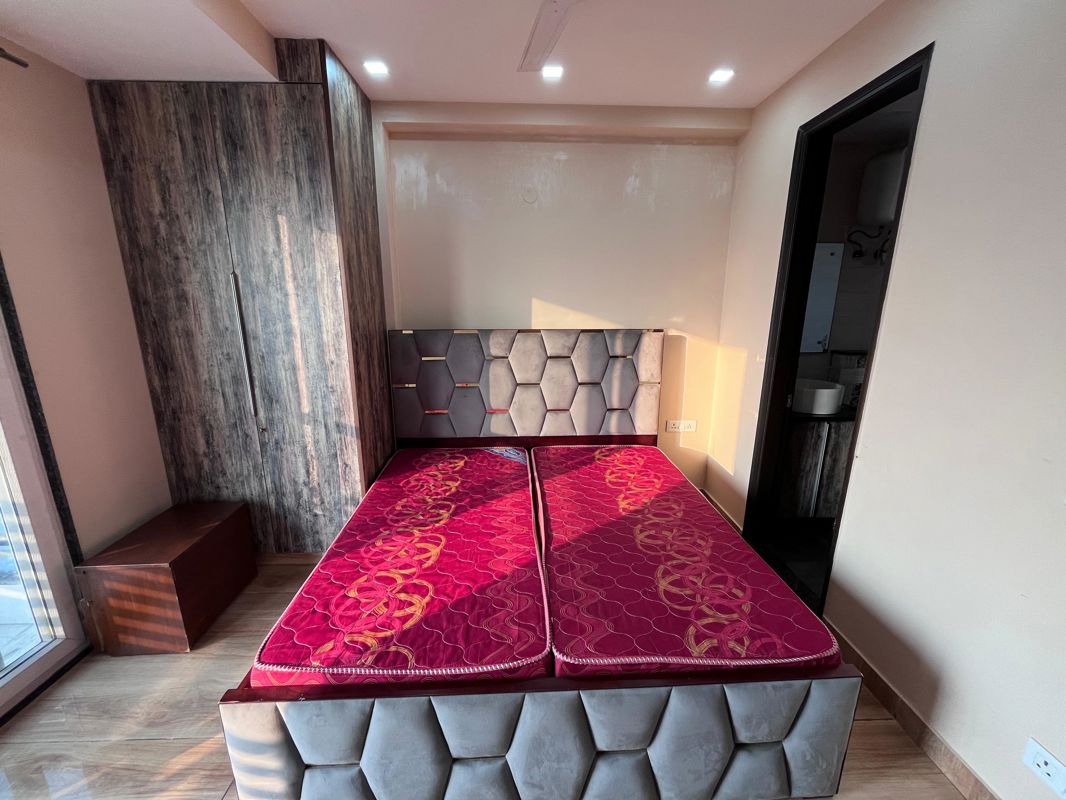 2 BHK for rent in Sector 54, Gurugram — furnished — 190 sq.ft — Suncity Township Gurgaon