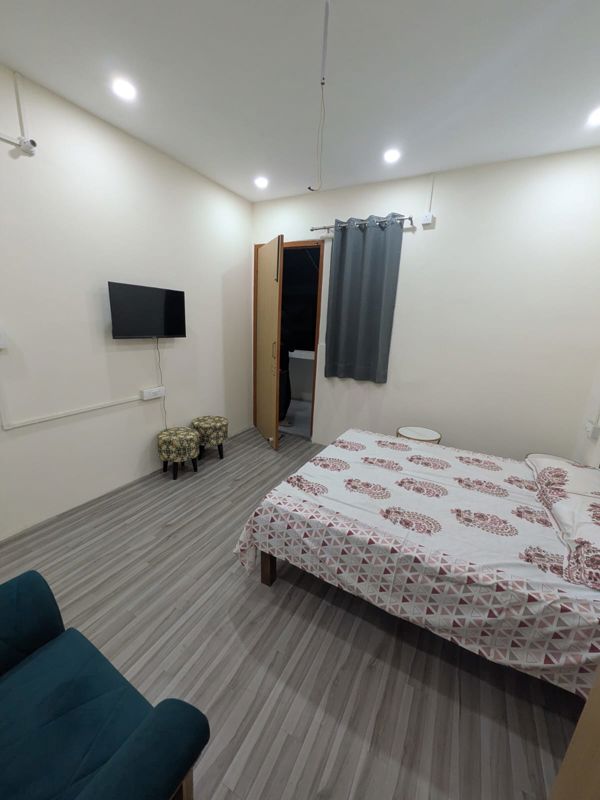 2 BHK for rent in Sector 57, Gurugram — furnished — 1385 sq.ft — Sushant Lok 2