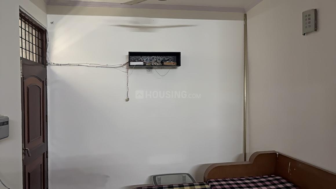 2 BHK for rent in Sector 57, Gurugram — 900 sq.ft