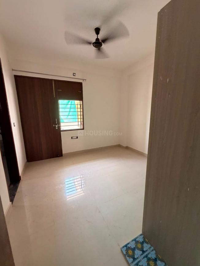 2 BHK for rent in Sector 57, Gurugram — semi-furnished — 800 sq.ft — Swaraj Homes IRWO Classic Apartments