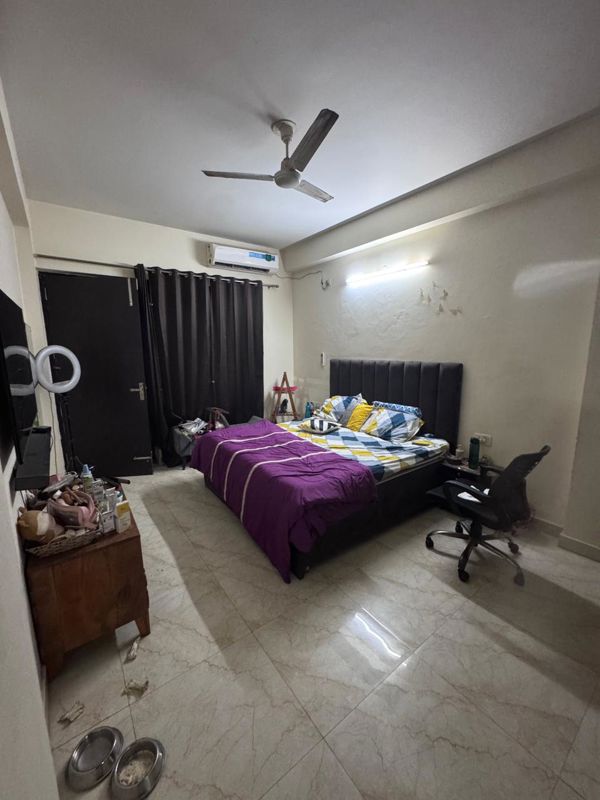 2 BHK for rent in Sector 57, Gurugram — semi-furnished — 900 sq.ft