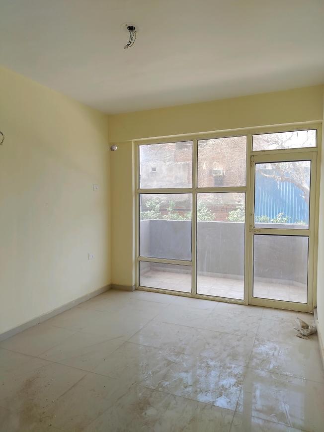 2 BHK for rent in Sector 59, Gurugram — unfurnished — 700 sq.ft — Pyramid Midtown