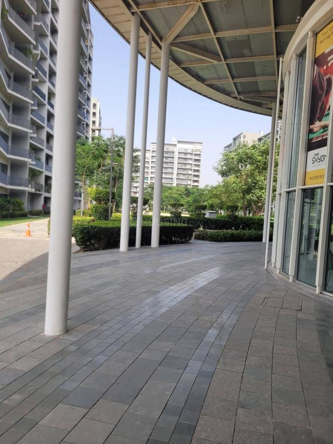 2 BHK for rent in Sector 60, Gurugram — semi-furnished — 1500 sq.ft — Ireo Skyon