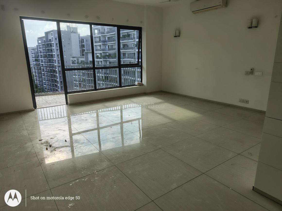 2 BHK for rent in Sector 60, Gurugram — semi-furnished — 1250 sq.ft — Ireo Skyon
