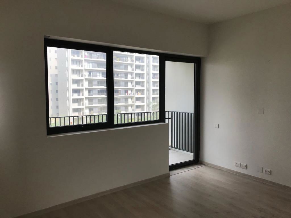 2 BHK for rent in Sector 60, Gurugram — semi-furnished — 1374 sq.ft — Ireo Skyon