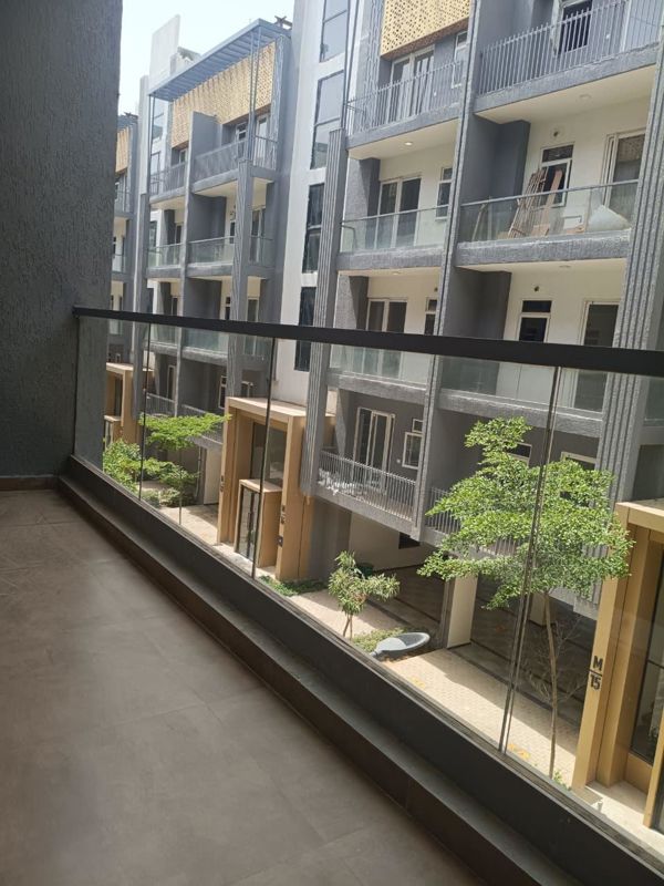 2 BHK for rent in Sector 61, Gurugram — semi-furnished — 1208 sq.ft — Smart World Orchard
