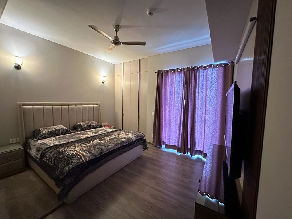 2 BHK for rent in Sector 62, Gurugram — semi-furnished — 1500 sq.ft — Emaar Digi Homes