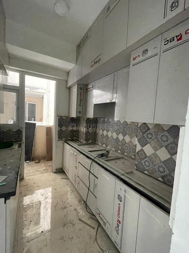 2 BHK for rent in Sector 63, Gurugram — semi-furnished — 800 sq.ft — Signature Global Prime