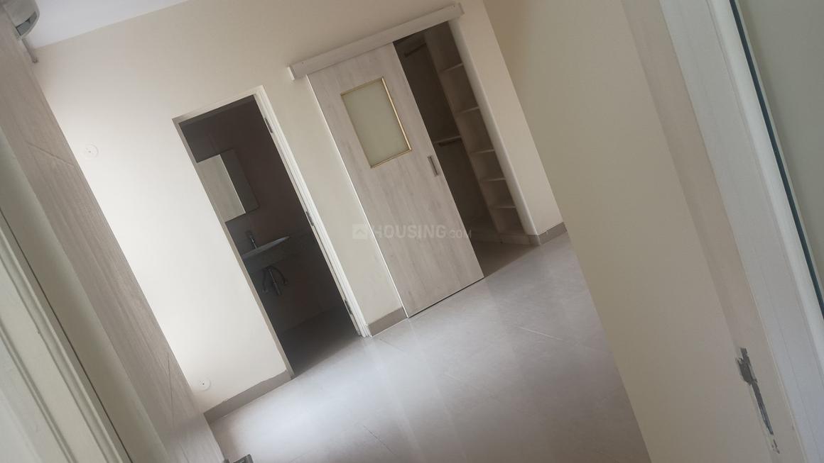 2 BHK for rent in Sector 65, Gurugram — semi-furnished — 1100 sq.ft — Emaar Emerald Estate