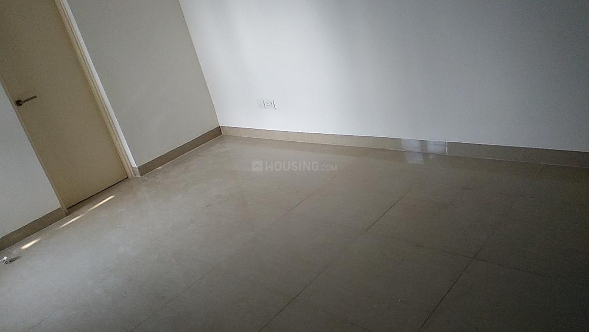 2 BHK for rent in Sector 65, Gurugram — semi-furnished — 918 sq.ft — Emaar Emerald Estate