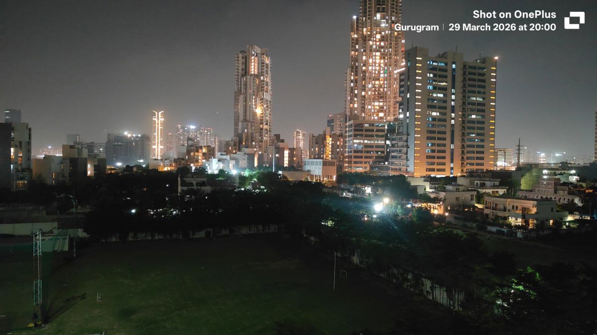 2 BHK for rent in Sector 67, Gurugram — semi-furnished — 800 sq.ft — Shree Vardhman Mantra