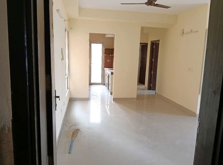 2 BHK for rent in Sector 67, Gurugram — unfurnished — 700 sq.ft — Pyramid Square 67A