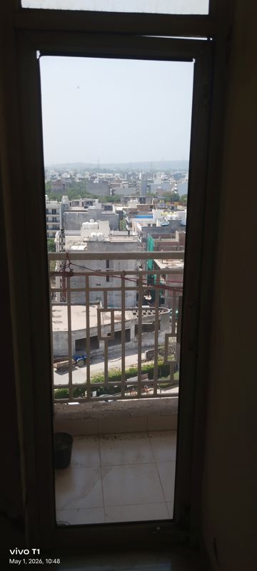 2 BHK for rent in Sector 67, Gurugram — semi-furnished — 800 sq.ft — Shree Vardhman Mantra