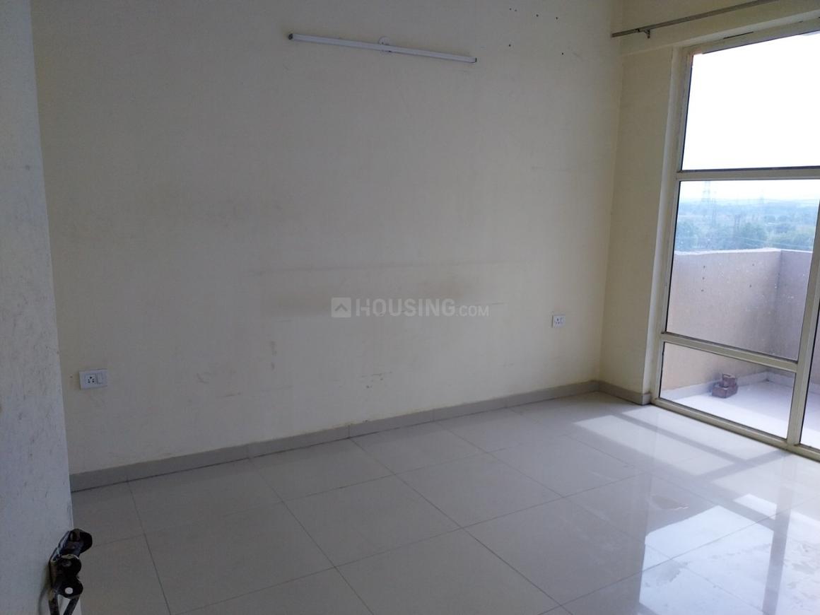 2 BHK for rent in Sector 67, Gurugram — unfurnished — 680 sq.ft — Pyramid Urban 67A