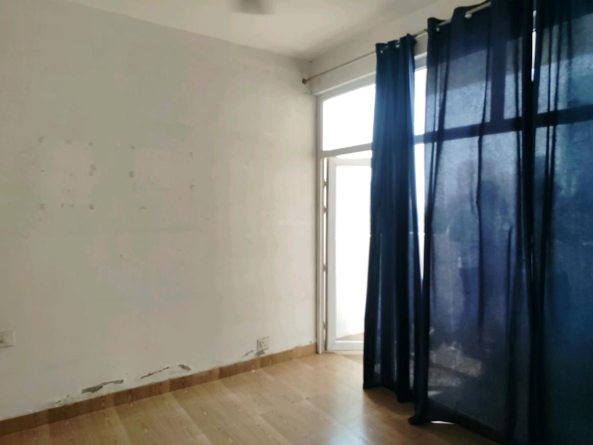 2 BHK for rent in Sector 69, Gurugram — semi-furnished — 660 sq.ft — Tulip Lemon