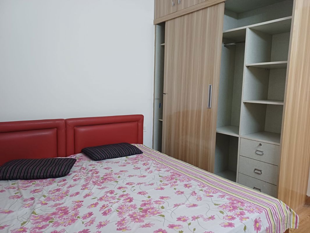 2 BHK for rent in Sector 69, Gurugram — furnished — 526 sq.ft — Tulip Lemon