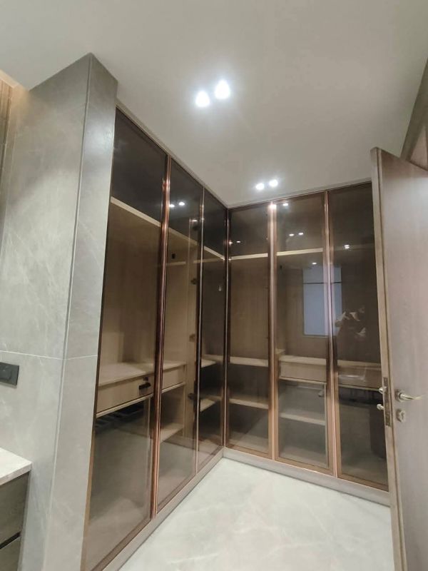 2 BHK for rent in Sector 7, Gurugram — semi-furnished — 1214 sq.ft