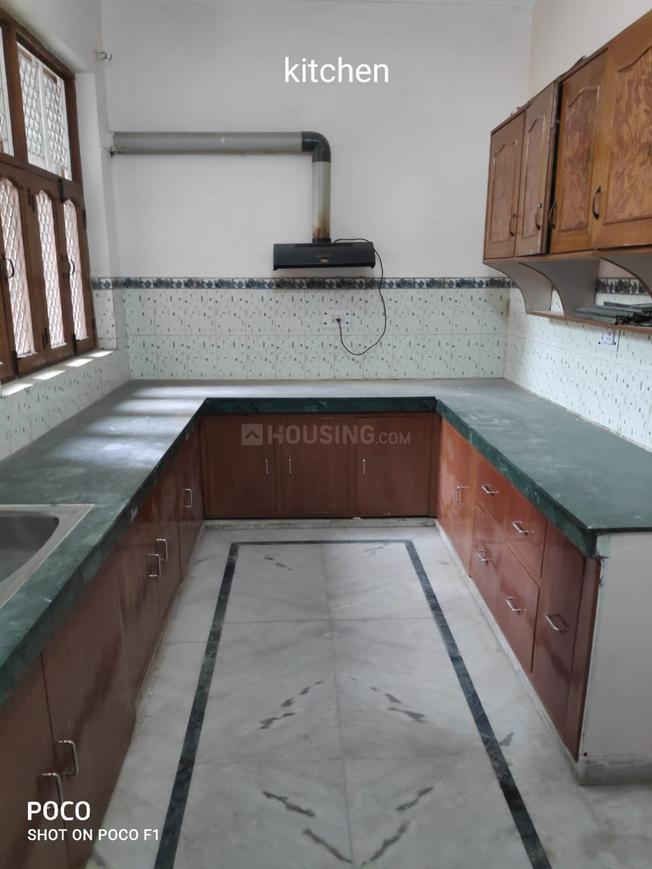 2 BHK for rent in Sector 7, Gurugram — semi-furnished — 1508 sq.ft