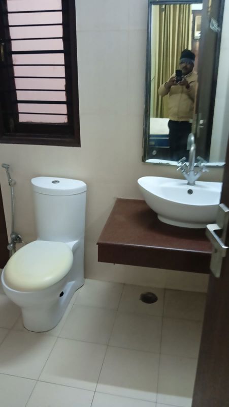 2 BHK for rent in Sector 7, Gurugram — semi-furnished — 1225 sq.ft