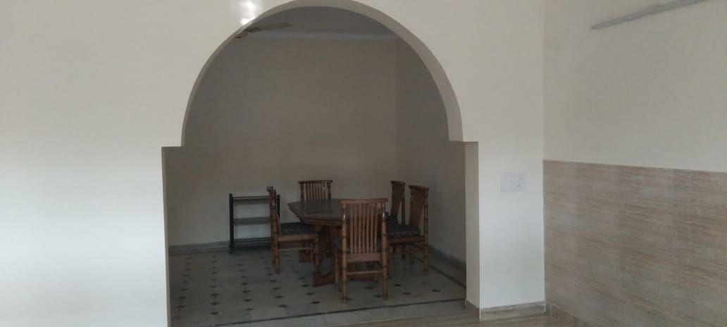 2 BHK for rent in Sector 7, Gurugram — semi-furnished — 1519 sq.ft