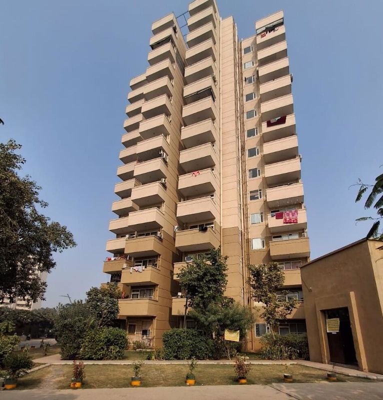2 BHK for rent in Sector 70a, Gurugram — semi-furnished — 750 sq.ft — Pyramid Urban Homes