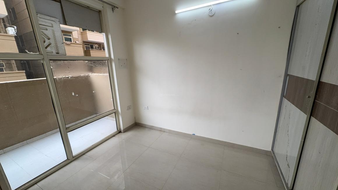 2 BHK for rent in Sector 70A, Gurugram — unfurnished — 650 sq.ft — Pyramid Urban Homes