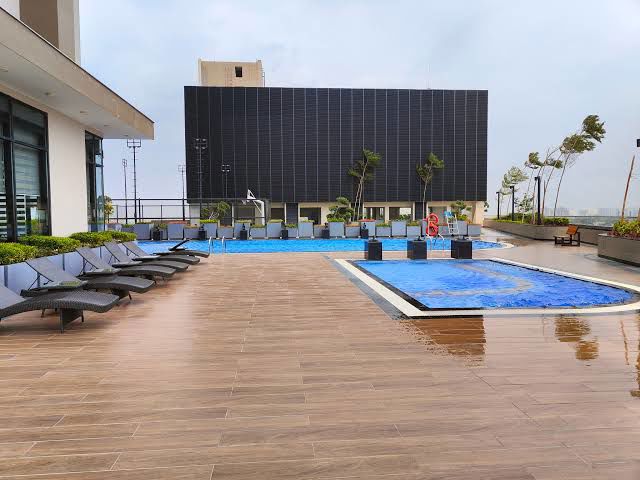 2 BHK for rent in Sector 74, Gurugram — semi-furnished — 1600 sq.ft — M3M Skywalk