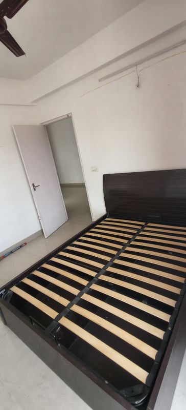 2 BHK for rent in Sector 76, Gurugram — semi-furnished — 615 sq.ft — Suncity Avenue 76