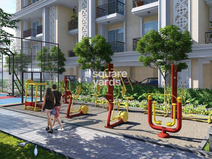 2 BHK for rent in Sector 81, Gurugram — semi-furnished — 1100 sq.ft — Signature Global City 81