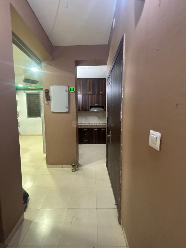 2 BHK for rent in Sector 82, Gurugram — semi-furnished — 925 sq.ft — Vatika Independent Floors