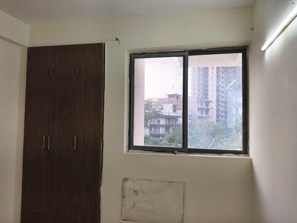 2 BHK for rent in Sector 82, Gurugram — semi-furnished — 905 sq.ft — Vatika India Next
