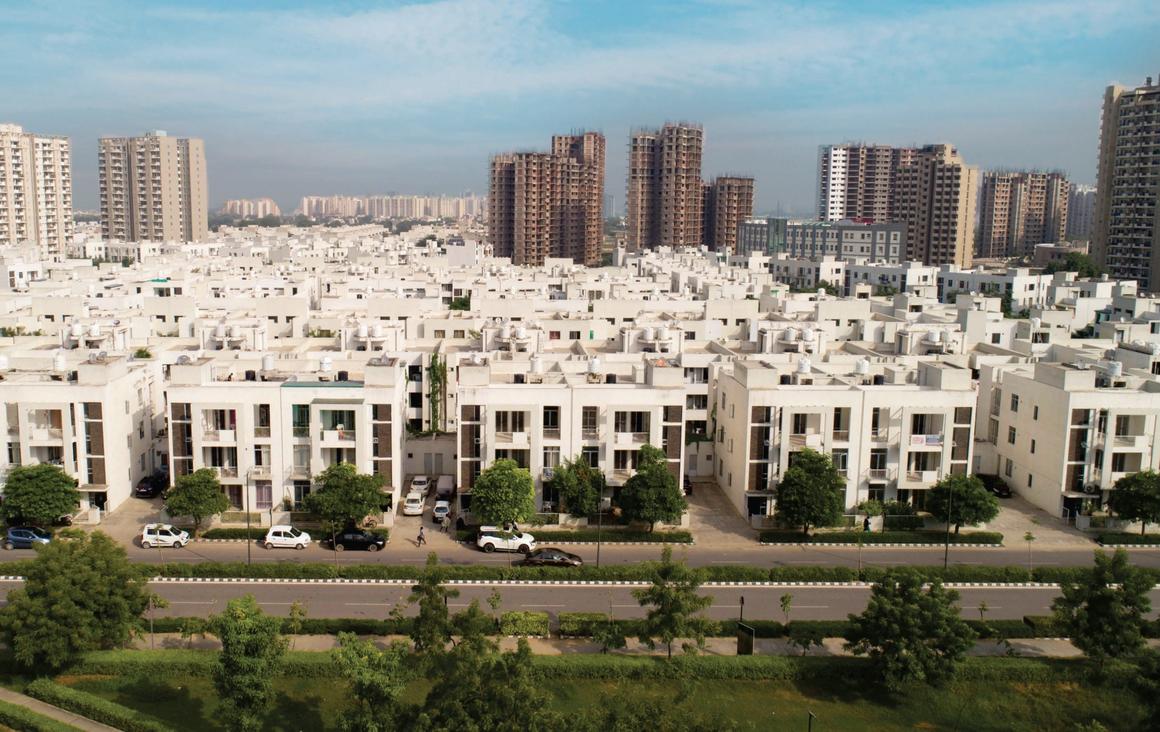 2 BHK for rent in Sector 82, Gurugram — semi-furnished — 905 sq.ft — Vatika Independent Floors