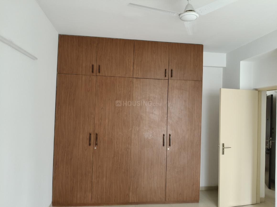 2 BHK for rent in Sector 83, Gurugram — semi-furnished — 925 sq.ft — Vatika Emilia Floors