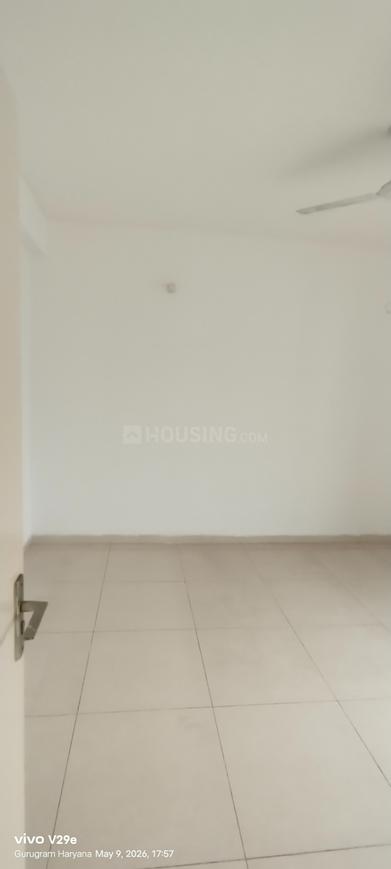 2 BHK for rent in Sector 83, Gurugram — semi-furnished — 929 sq.ft — Vatika Emilia Floors