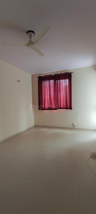 2 BHK for rent in Sector 83, Gurugram — semi-furnished — 930 sq.ft — Vatika Emilia Floors