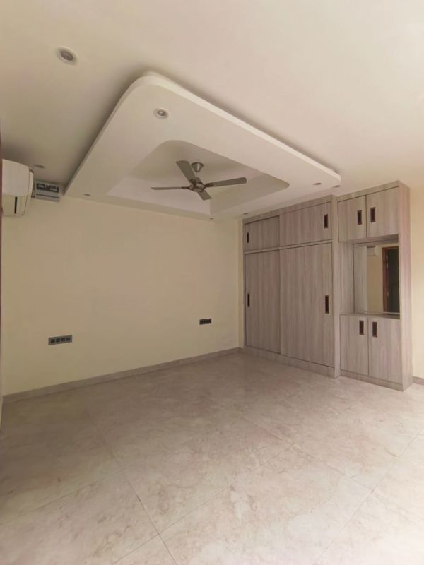 2 BHK for rent in Sector 85, Gurugram — unfurnished — 750 sq.ft — Pyramid Heights