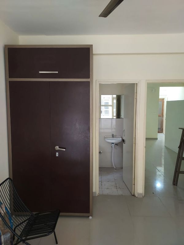 2 BHK for rent in Sector 85, Gurugram — semi-furnished — 610 sq.ft — Pyramid Heights