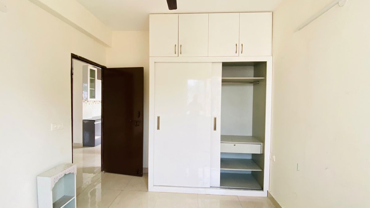 2 BHK for rent in Sector 85, Gurugram — semi-furnished — 590 sq.ft — Pyramid Heights