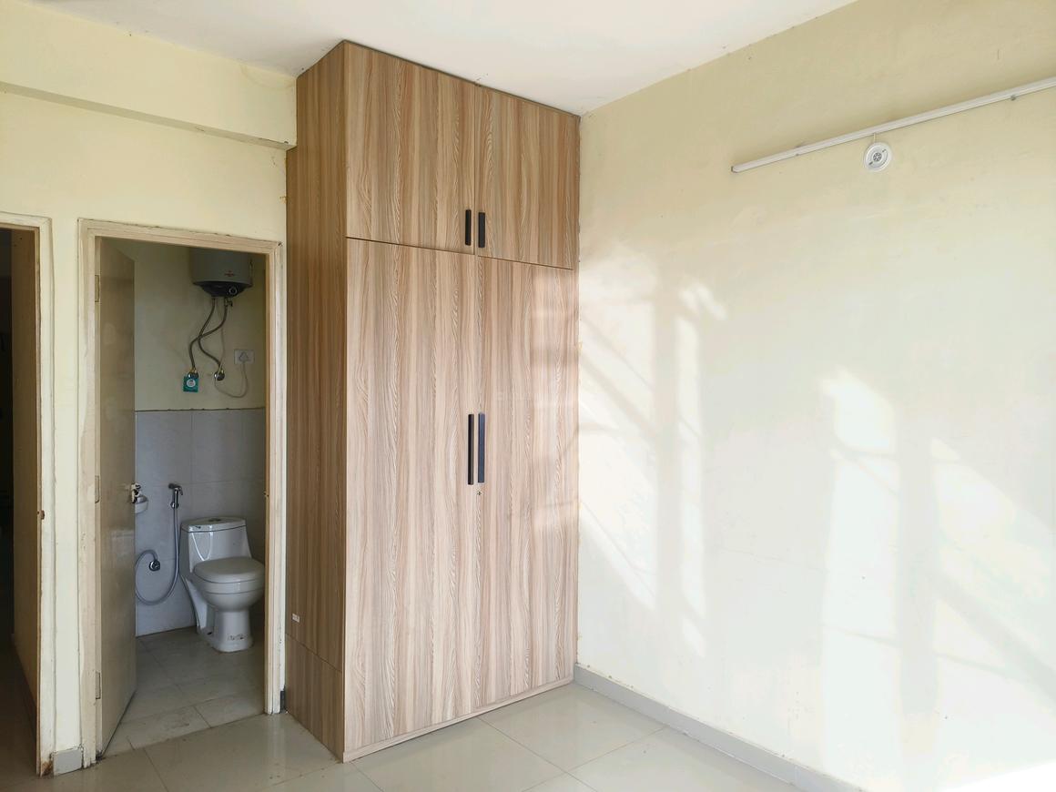 2 BHK for rent in Sector 85, Gurugram — semi-furnished — 680 sq.ft — Pyramid Heights