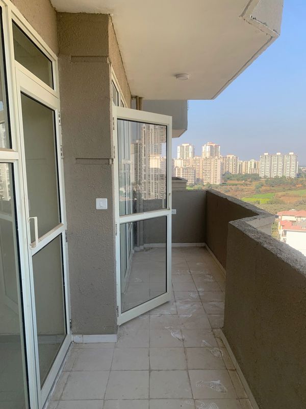 2 BHK for rent in Sector 86, Gurugram — semi-furnished — 690 sq.ft — Pyramid Elite