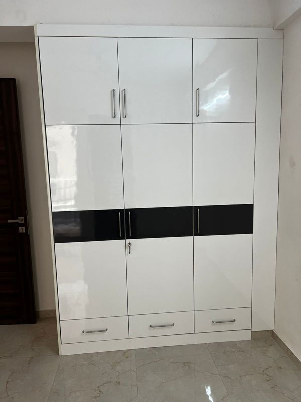2 BHK for rent in Sector 86, Gurugram — semi-furnished — 685 sq.ft — Pyramid Elite