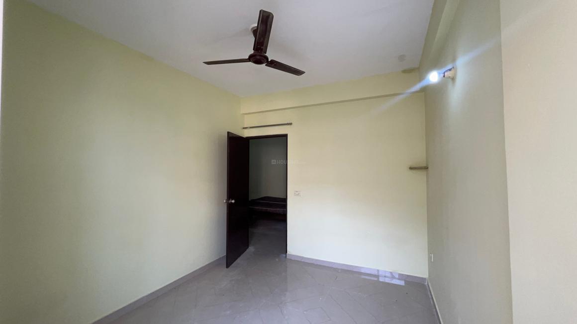 2 BHK for rent in Sector 86, Gurugram — semi-furnished — 601 sq.ft — Pyramid Urban Homes II
