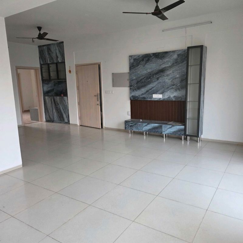 2 BHK for rent in Sector 88b, Gurugram — semi-furnished — 1350 sq.ft — Vatika Xpressions