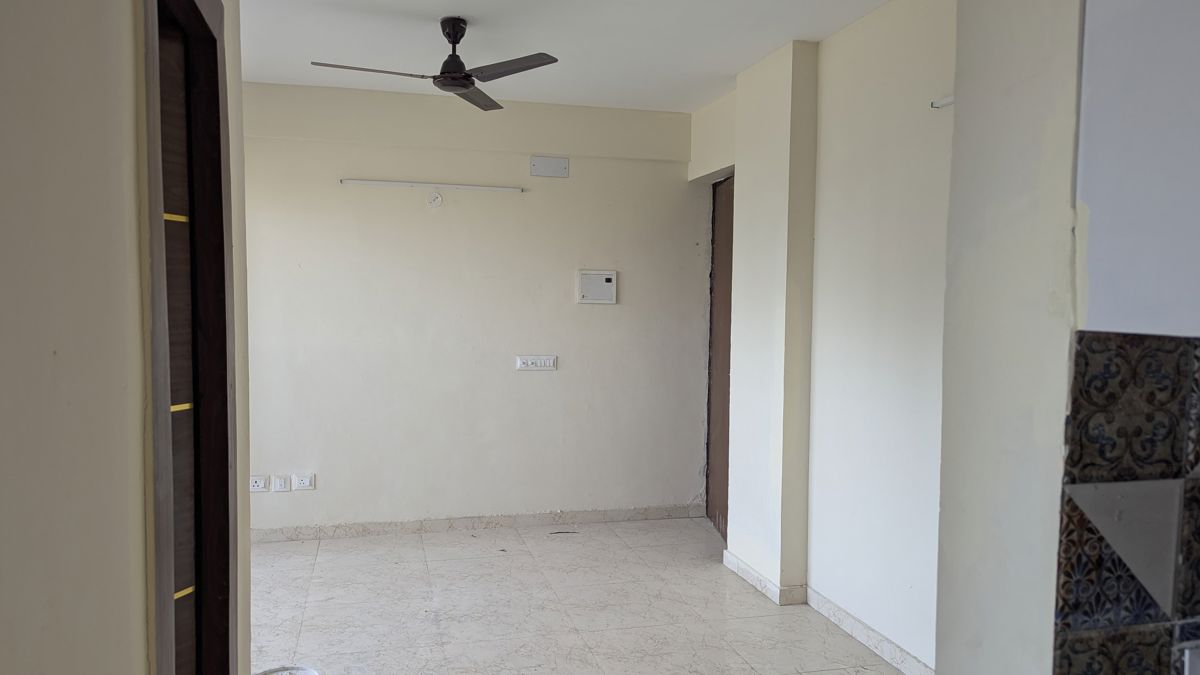 2 BHK for rent in Sector 89, Gurugram — semi-furnished — 588 sq.ft — Signature Global Proxima Phase 2
