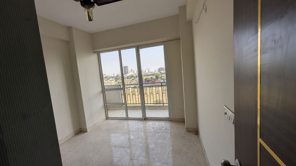 2 BHK for rent in Sector 89, Gurugram — semi-furnished — 588 sq.ft — Signature Global Proxima Phase 2