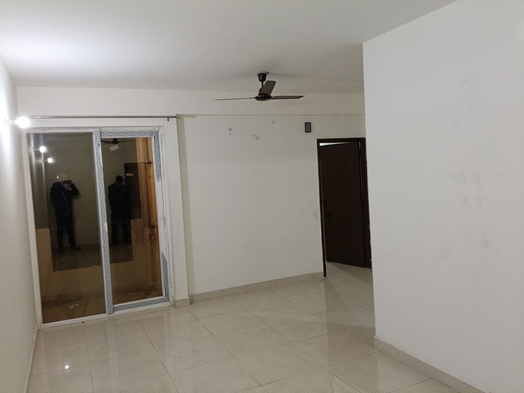 2 BHK for rent in Sector 89, Gurugram — semi-furnished — 685 sq.ft — Signature Global Proxima Phase 2
