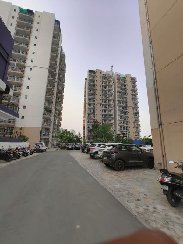 2 BHK for rent in Sector 89a, Gurugram — furnished — 800 sq.ft — Adani Aangan