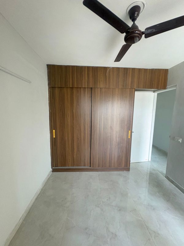 2 BHK for rent in Sector 9, Gurugram — semi-furnished — 1650 sq.ft