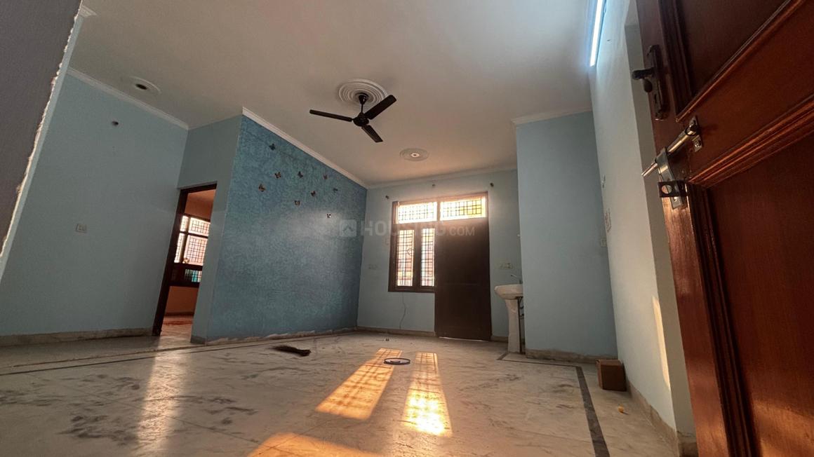 2 BHK for rent in Sector 9, Gurugram — semi-furnished — 1400 sq.ft