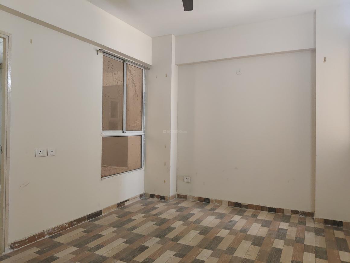 2 BHK for rent in Sector 90, Gurugram — unfurnished — 1000 sq.ft — MRG Ultimus